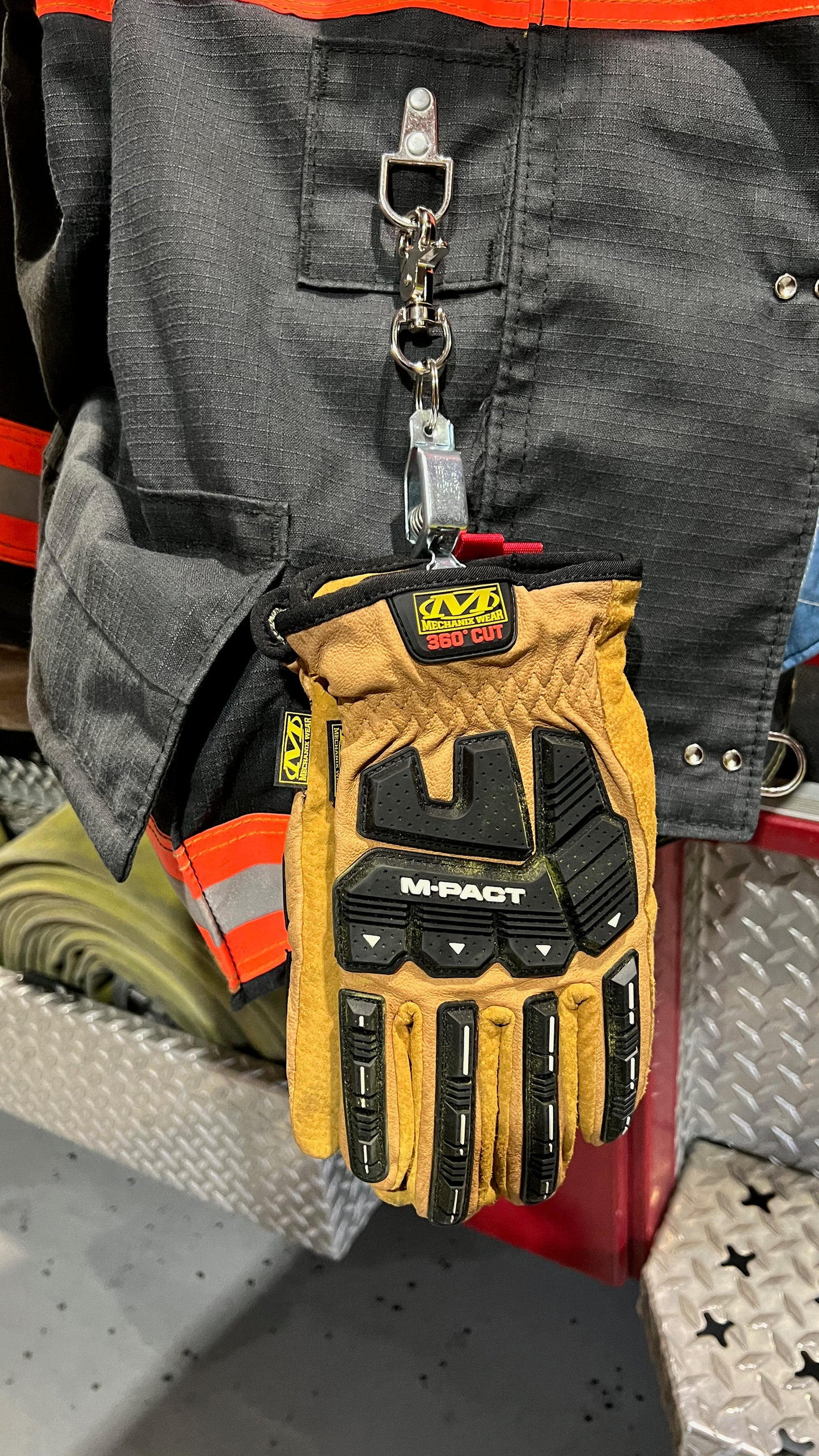 Firehouse Glove Clip